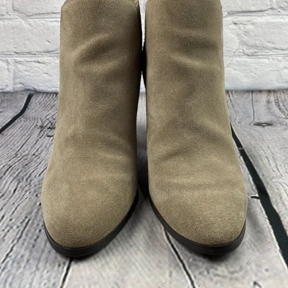 MICHEAL KORS Tan Suede High Heel Slip On Ankle Boots - Picture 15 of 17